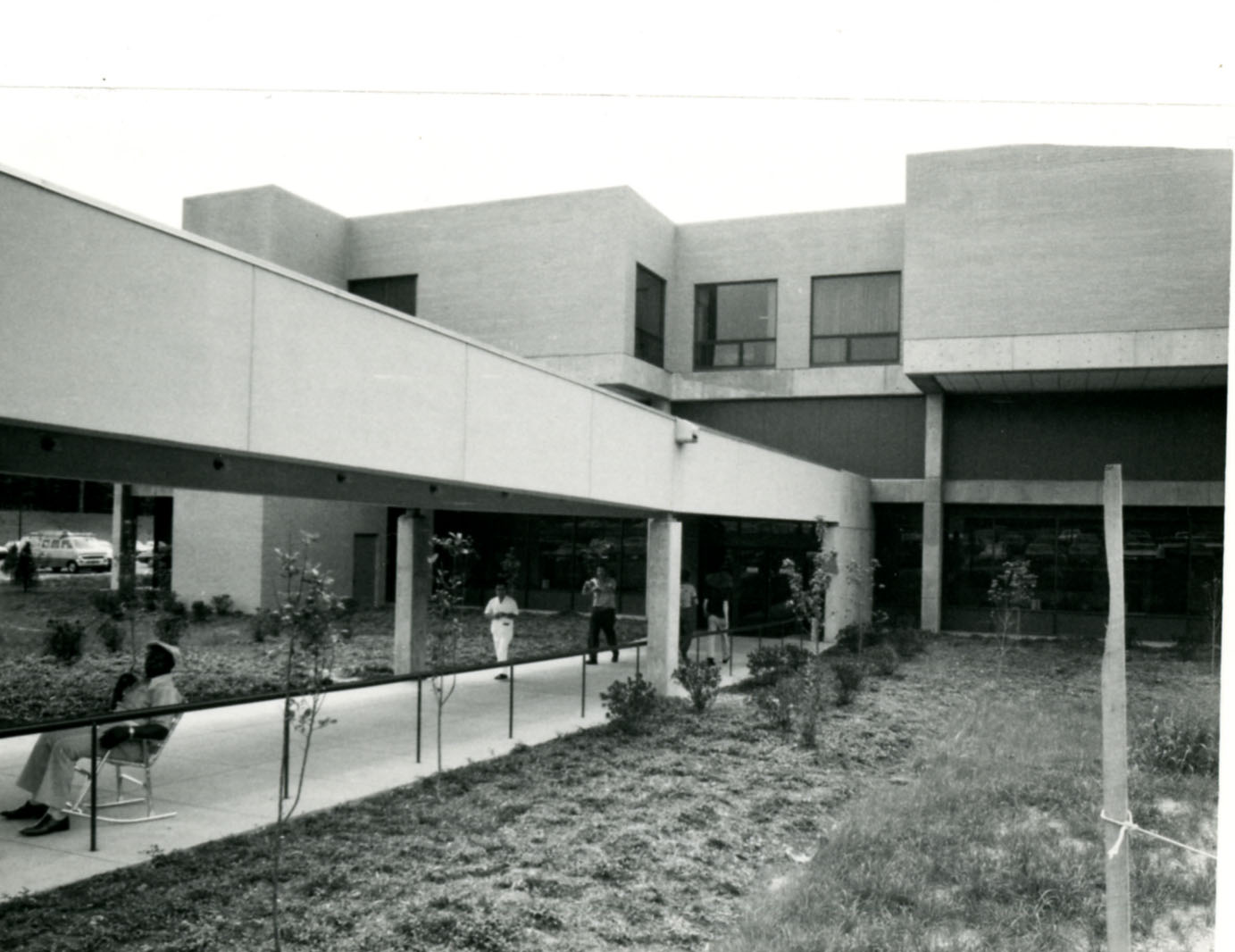 Black and White photo of hospital