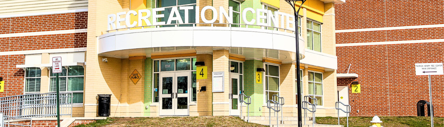 Front view of the Patrick Henry Rec Center