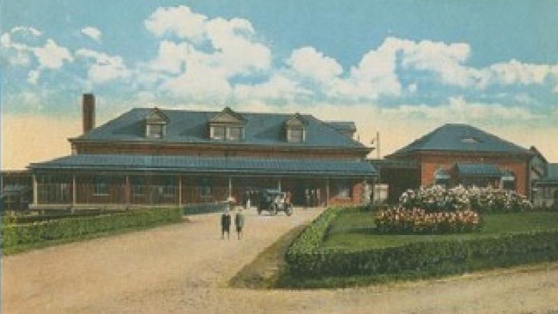 Interpretive panel "All Aboard at Alexandria Union Station"