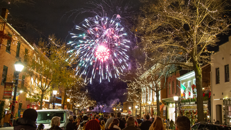 First Night Alexandria Fireworks photo by Visit Alexandria