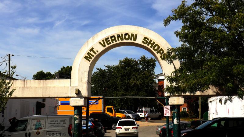 mt vernon shops sign