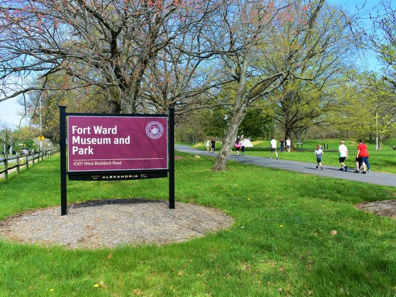 Fort Ward Park Entrance Sign at Braddock Road