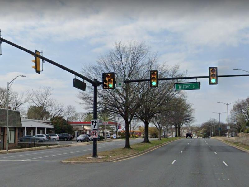 Google screenshot of traffic signals at Wittier and Duke