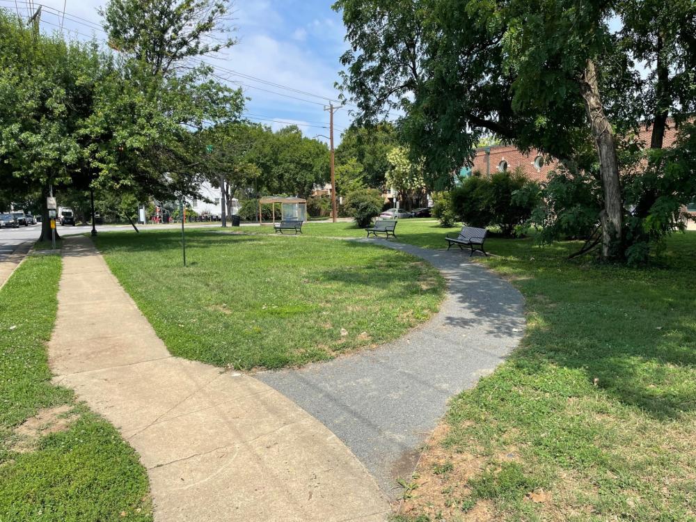 1301 powhatan park
